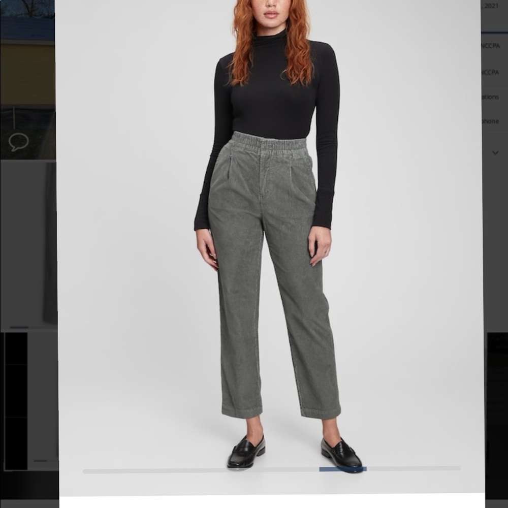 Gap Small petite High Rise Corduroy Joggers